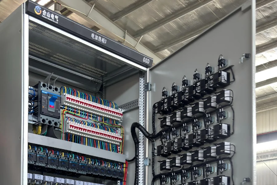 GGD Low Voltage Switchgear — product detail image 1 showing switchgear, transformer, energy storage or sheet metal specifications