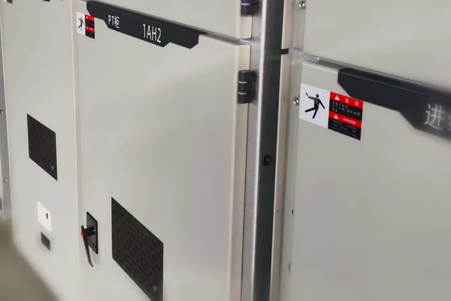 KYN28-12 Withdrawable Indoor Metal-Clad — product detail image 3 showing switchgear, transformer, energy storage or sheet metal specifications