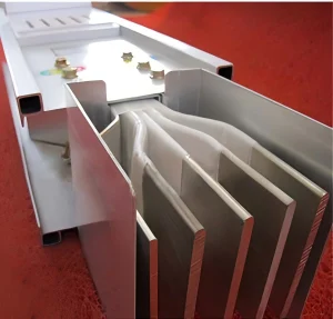 High Density Busbar Trunking — 母线槽11, switchgear transformer energy storage or sheet metal product image for industrial power distribution